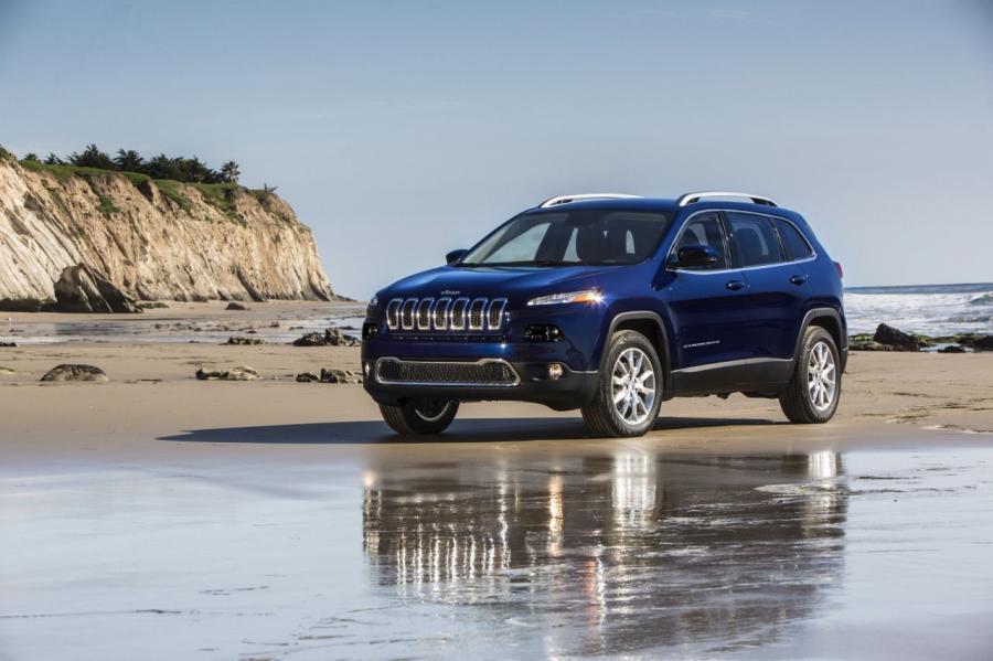  Jeep Cherokee Limited 2014 года  (фото 3 из 29)